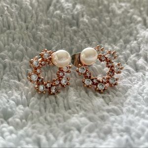 🌟3 for $15🌟Sparkle Wreath Stud Earrings